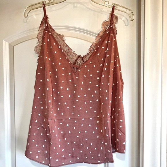 NWT sz med Escape by Blu Pepper silky strappy tank blouse polka dot lace - Picture 2 of 5
